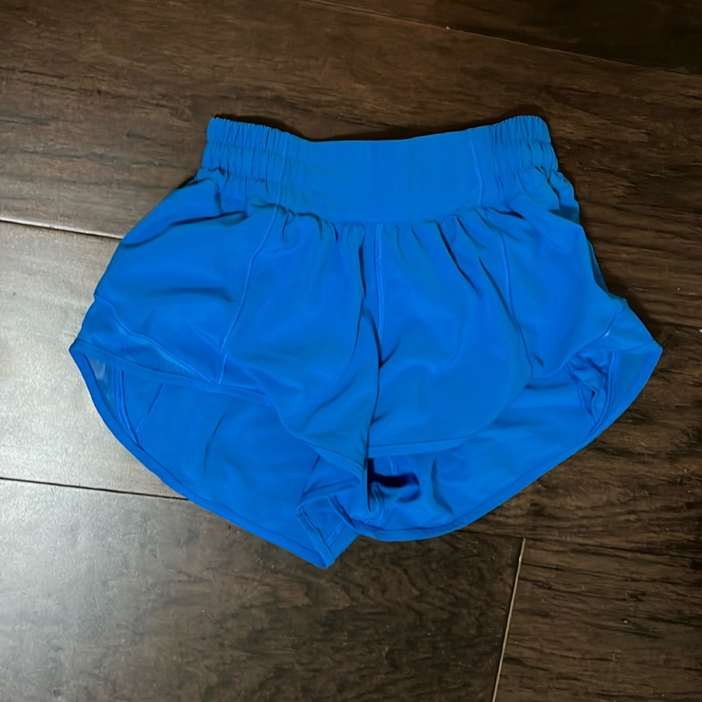 size 0 lululemon hotty hots 2.5 length(poolside)